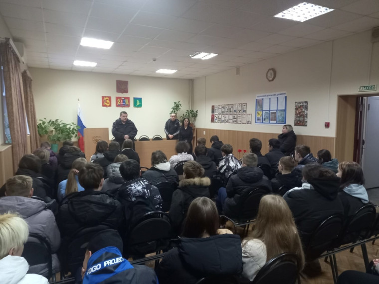 Экскурсия в МО МВД России "Вичугский".